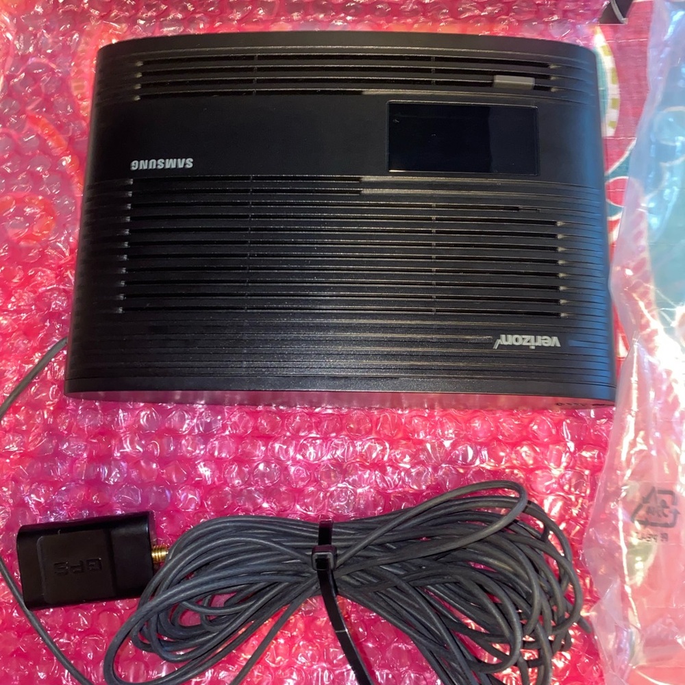 Samsung Verizon Network Extender 2 Black